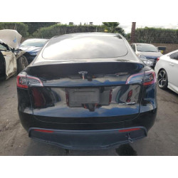 2024 TESLA MODEL Y 7SAYGDEE0RF002455 93661315