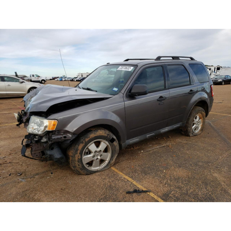2011 FORD ESCAPE