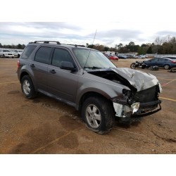 2011 FORD ESCAPE