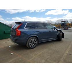 2022 VOLVO XC90 YV4102PK9N1777914 47262556