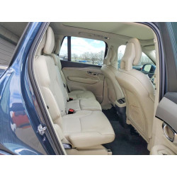 2022 VOLVO XC90 YV4102PK9N1777914 47262556