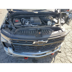 2025 CHEVROLET SILVERADO 1GCUKEE82SZ241094 41650386
