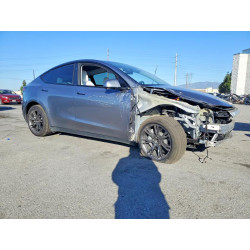 2024 TESLA MODEL Y 7SAYGAEE3RF168337 46955446
