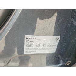 2022 RIVIAN RIT 7FCTGAAA5NN005768 76494425