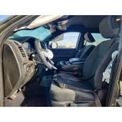 2021 RAM 2500 3C6UR5CJ4MG638592 46490546