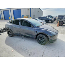 2024 TESLA MODEL Y 7SAYGDEDXRF037897 77627875
