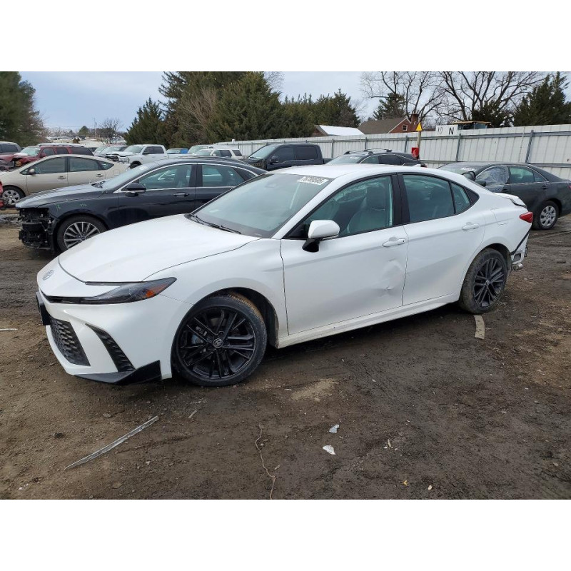 2025 TOYOTA CAMRY 4T1DAACK1SU083043 76789595