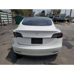 2021 TESLA MODEL 3 5YJ3E1EA2MF853819 48677536
