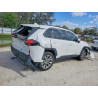 2020 TOYOTA RAV4 2T3C1RFV4LC070779 45568106