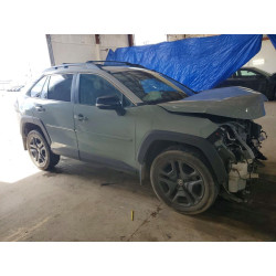 2022 TOYOTA RAV4 2T3J1RFV1NW303249 47990726