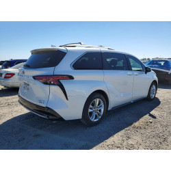 2024 TOYOTA SIENNA 5TDZRKEC9RS197949 46239586