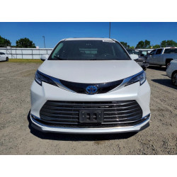 2024 TOYOTA SIENNA 5TDZRKEC9RS197949 46239586