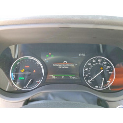 2024 TOYOTA SIENNA 5TDZRKEC9RS197949 46239586