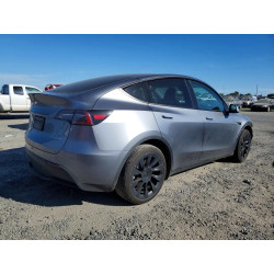 2024 TESLA MODEL Y 7SAYGDEEXRF116480 46902716