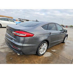 2020 FORD FUSION 3FA6P0HD7LR111801 47529196