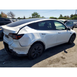 2024 TESLA MODEL Y 7SAYGDED0RF120366 48856446
