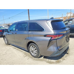 2022 TOYOTA SIENNA 5TDKRKEC8NS079385 50460406