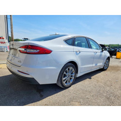 2020 FORD FUSION 3FA6P0LU3LR203124 50602266