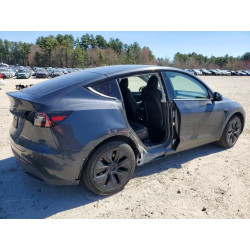2025 TESLA MODEL Y 7SAYGAEE8SF266124 48695426