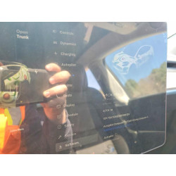 2025 TESLA MODEL Y 7SAYGAEE8SF266124 48695426