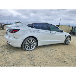 2020 TESLA MODEL 3 5YJ3E1EA4LF590957 52715336