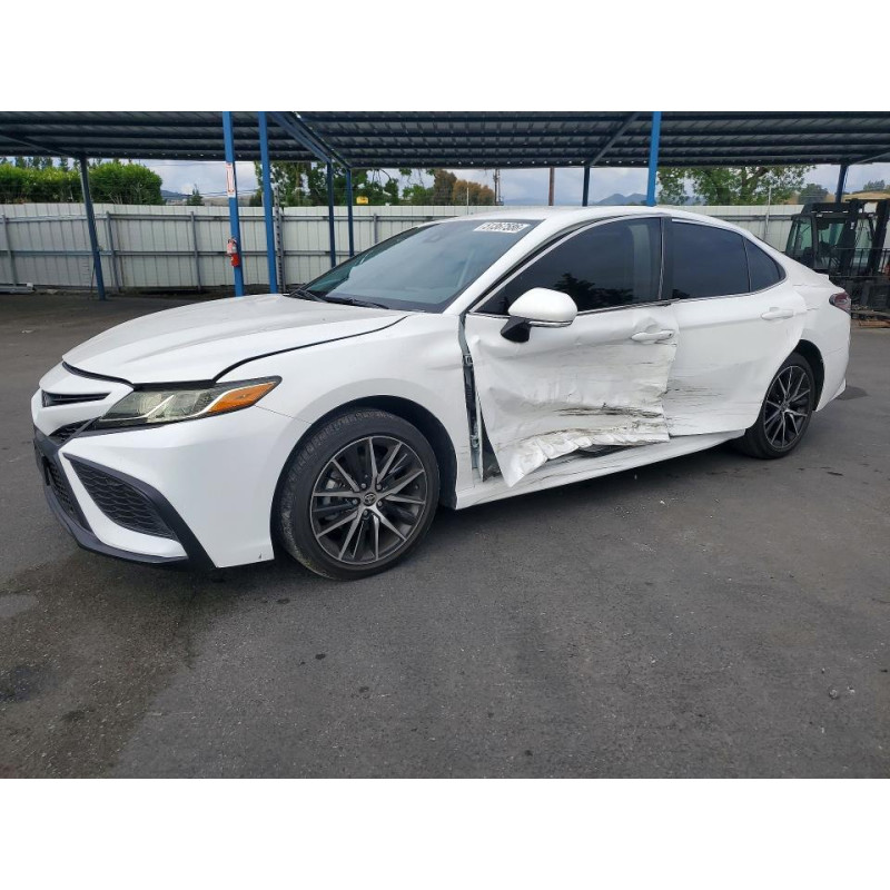 2024 TOYOTA CAMRY 4T1G11AK6RU252001 51367586
