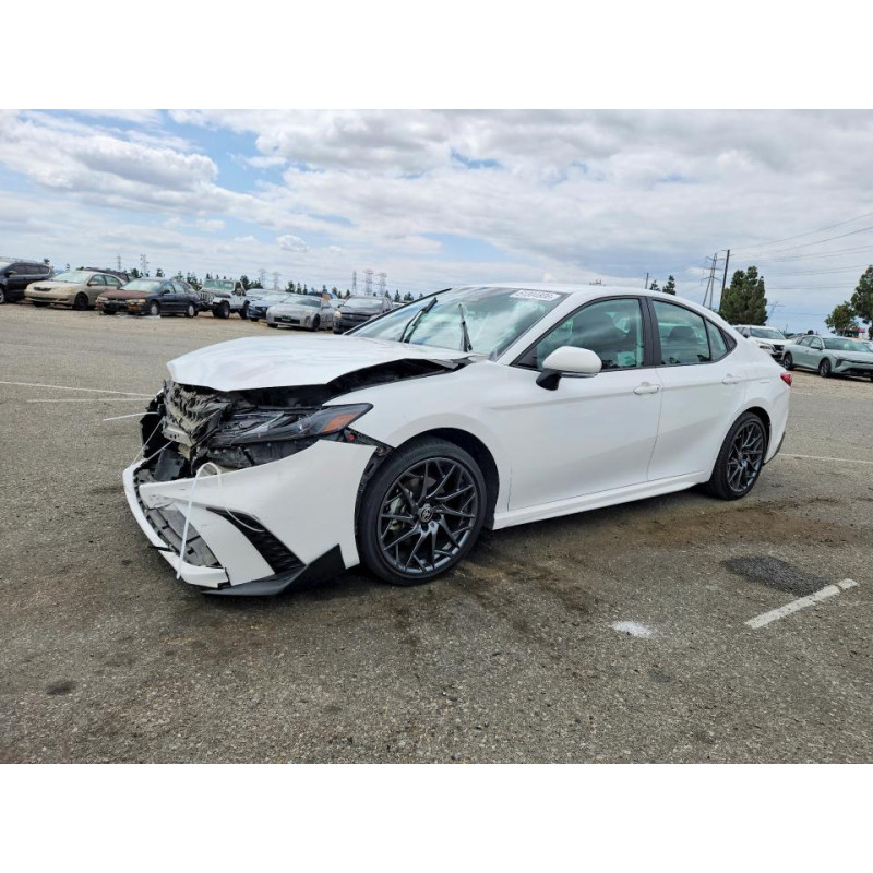 2025 TOYOTA CAMRY 4T1DAACK5SU562503 51304806