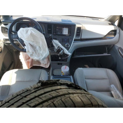 2020 TOYOTA SIENNA 5TDYZ3DC8LS032050 49735436