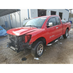 2010 NISSAN TITAN
