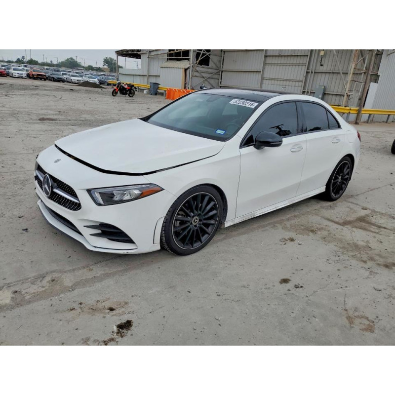 2022 MERCEDES-BENZ A-CLASS W1K3G4EBXNJ368266 52258216