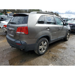 2013 KIA SORENTO