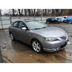 2005 MAZDA MAZDA3