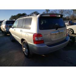 2006 TOYOTA HIGHLANDER
