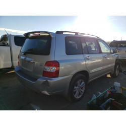 2006 TOYOTA HIGHLANDER