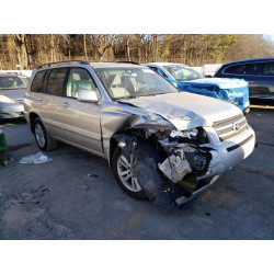 2006 TOYOTA HIGHLANDER