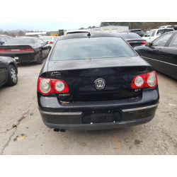 2009 VOLKSWAGEN PASSAT