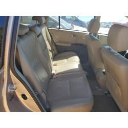 2004 TOYOTA HIGHLANDER
