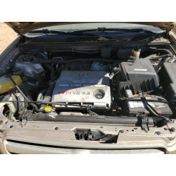 2004 TOYOTA HIGHLANDER