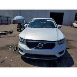 2021 VOLVO XC40 YV4162UK2M2403804 61330316