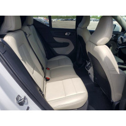 2021 VOLVO XC40 YV4162UK2M2403804 61330316