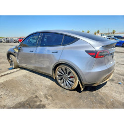 2024 TESLA MODEL Y 7SAYGDEF0RA324101 62353056