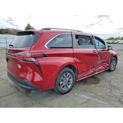 2021 TOYOTA SIENNA 5TDJRKEC7MS051846 60632216