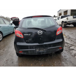 2012 MAZDA 2