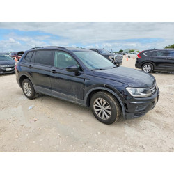 2020 VOLKSWAGEN TIGUAN 3VV1B7AX9LM094871 57690346