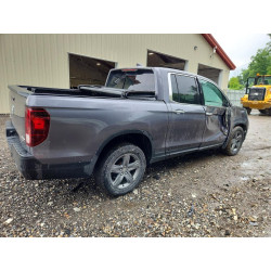 2022 HONDA RIDGELINE 5FPYK3F79NB016846 61555666