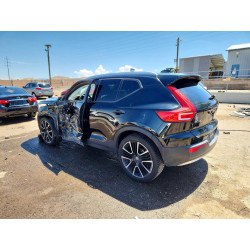 2020 VOLVO XC40 YV4162UK9L2263300 57180256