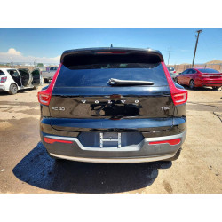 2020 VOLVO XC40 YV4162UK9L2263300 57180256