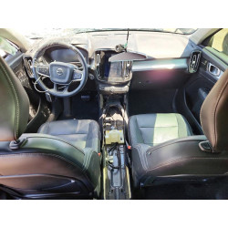 2020 VOLVO XC40 YV4162UK9L2263300 57180256