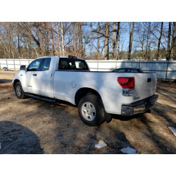 2011 TOYOTA TUNDRA