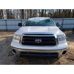 2011 TOYOTA TUNDRA